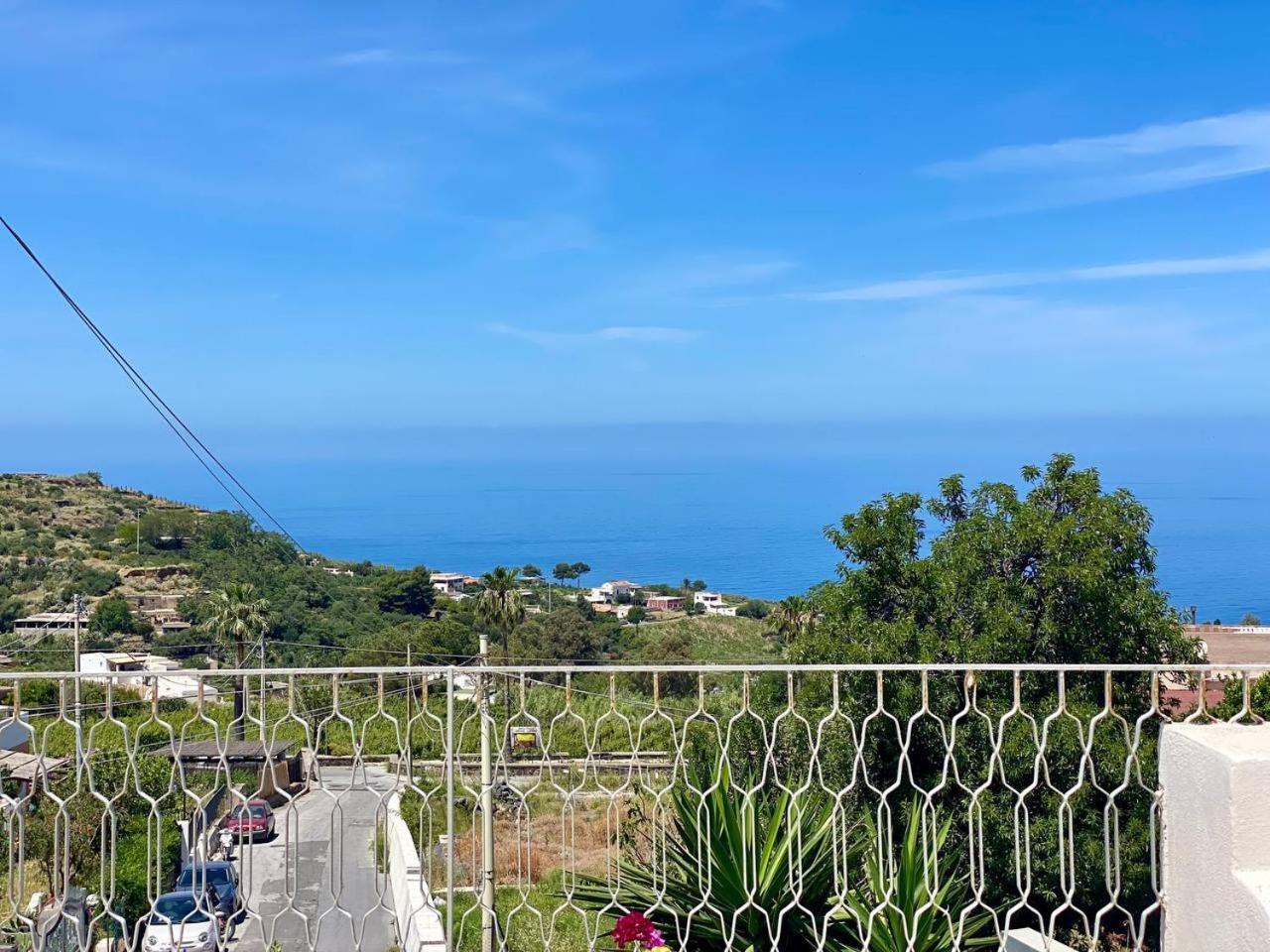Casa Zagami Villa Malfa  Eksteriør bilde
