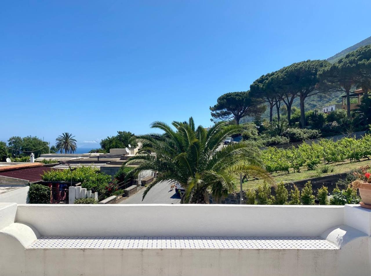 Casa Zagami Villa Malfa  Eksteriør bilde