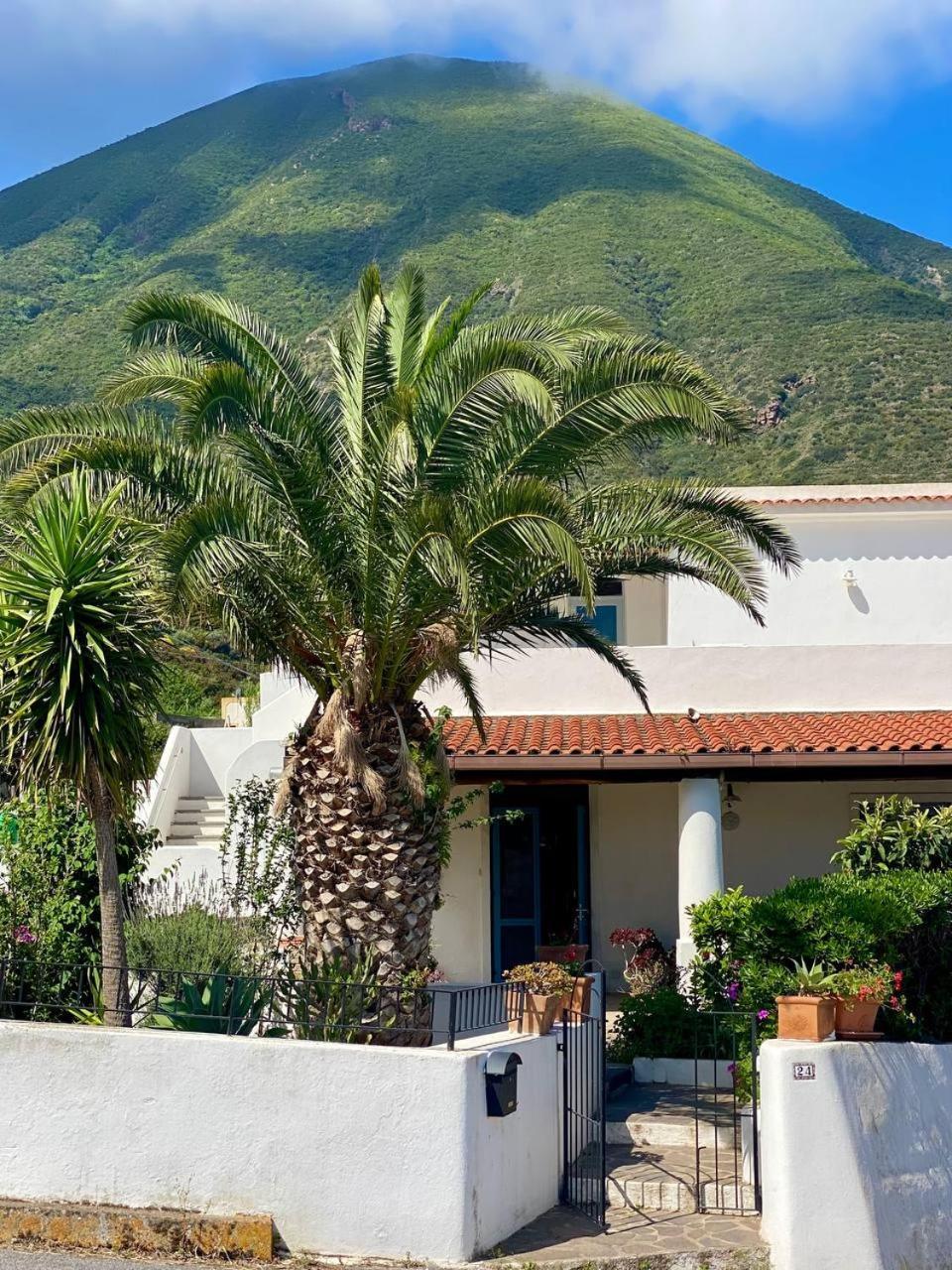 Casa Zagami Villa Malfa  Eksteriør bilde
